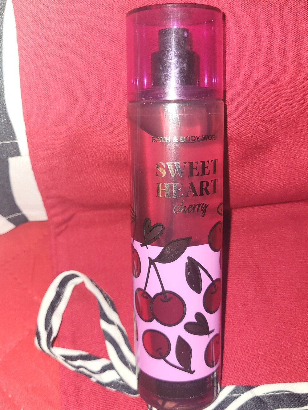 Women's Body Mist (SWEET HEART CHERRY) By Bath & Body Works